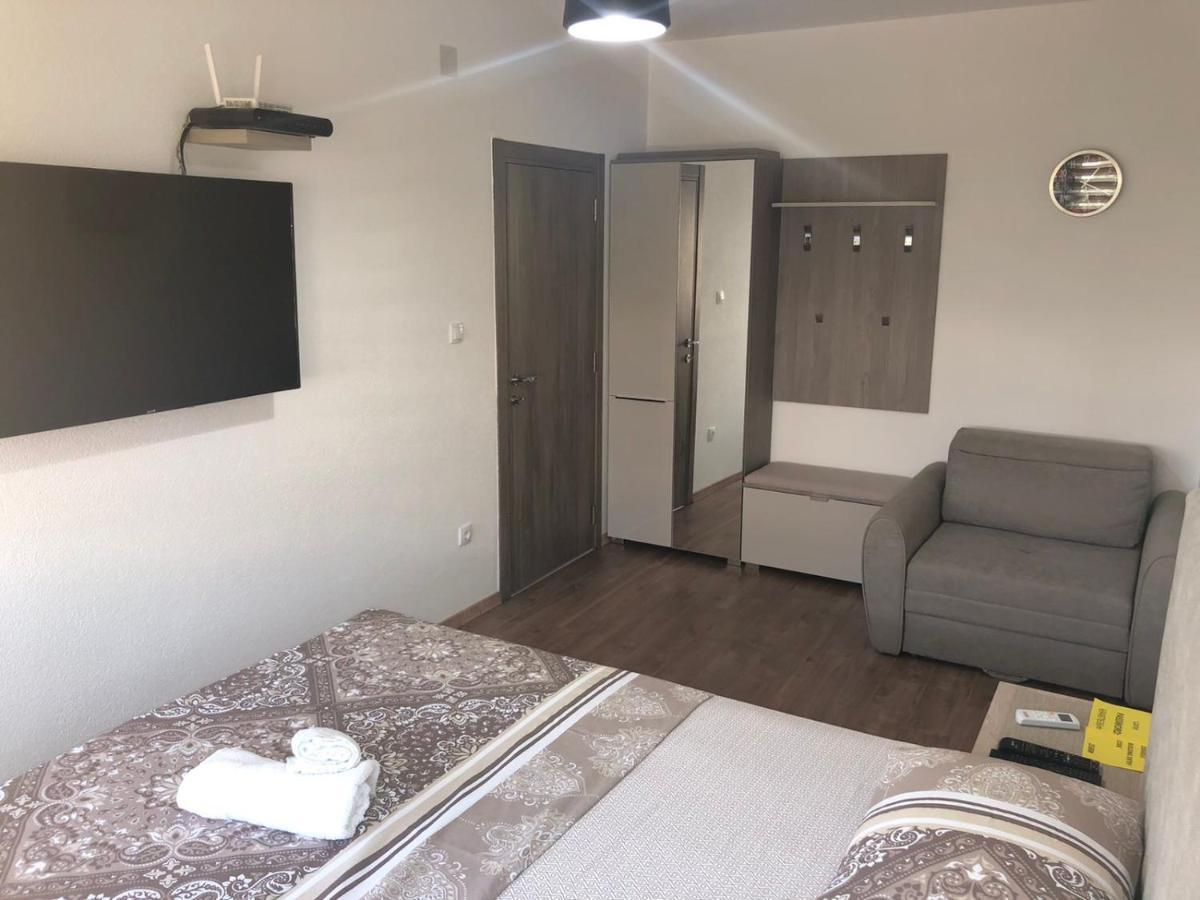 Ferienwohnung Renta stan- aprtman odmor Podgorica Exterior foto
